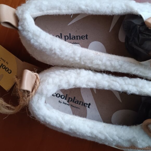 Women's Sherpa Slip-on Shoes by Steve Madden Cool Planet - Picture 9 of 9